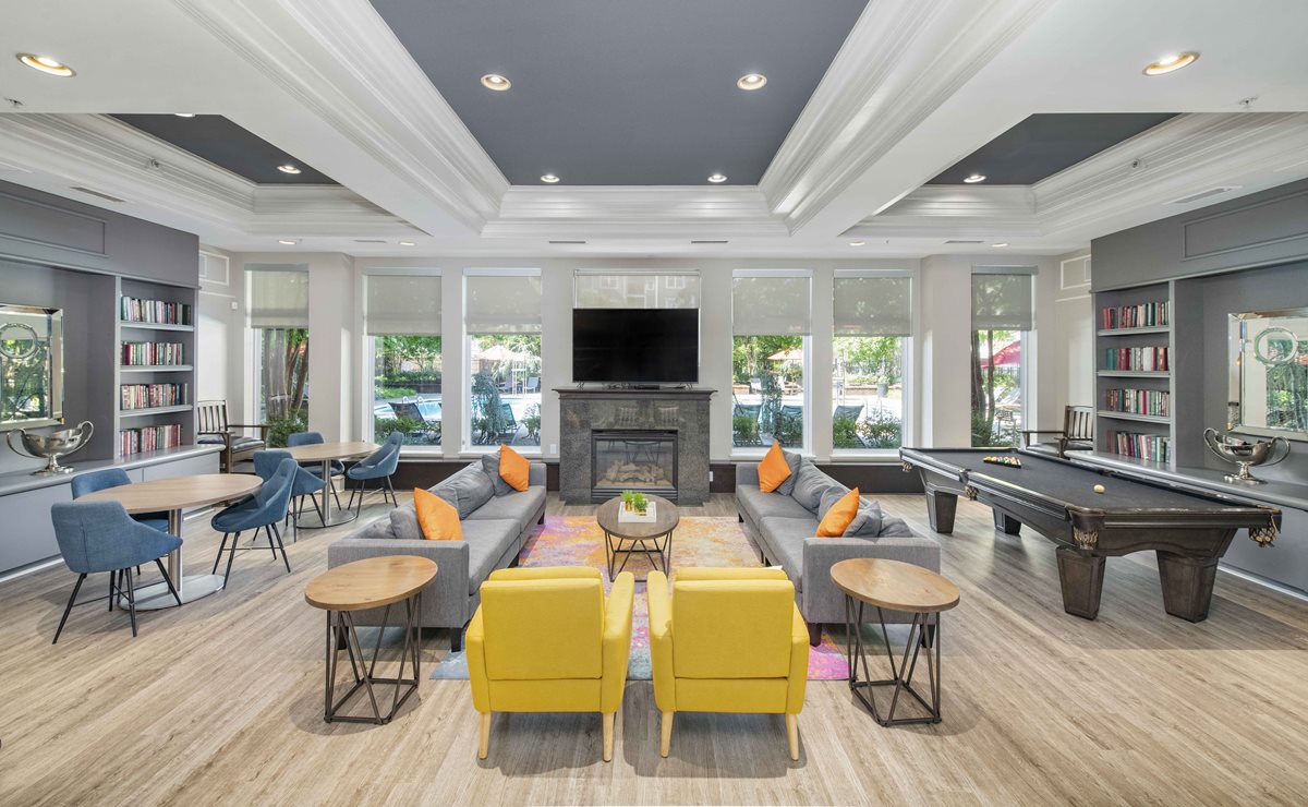 MAA Fallsgrove Apartments